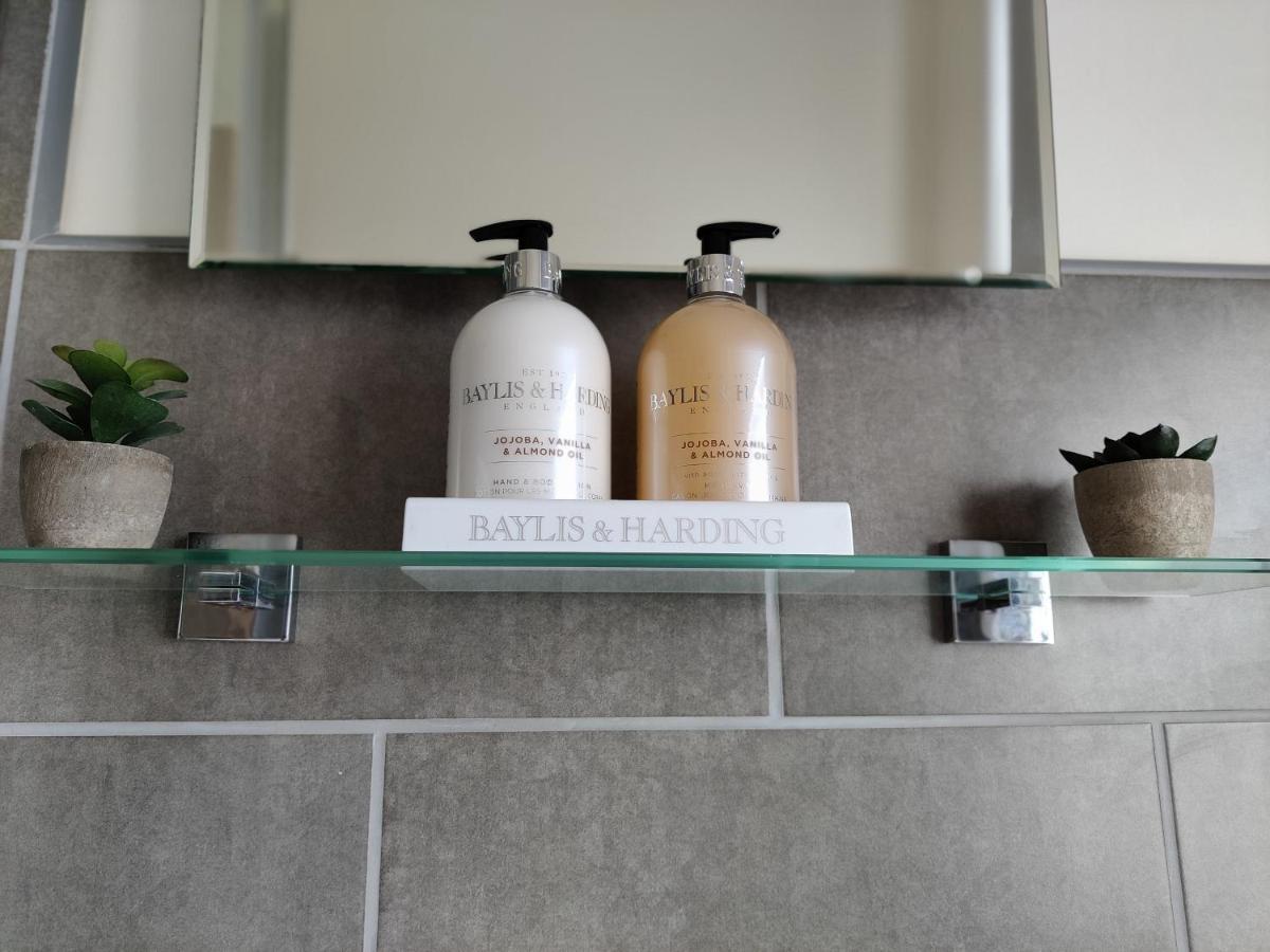Escape To The Coast In A Luxurious Private Apartment Herne Bay Eksteriør billede