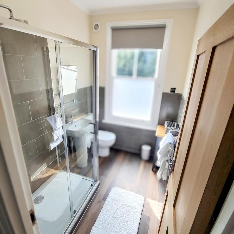 Escape To The Coast In A Luxurious Private Apartment Herne Bay Eksteriør billede