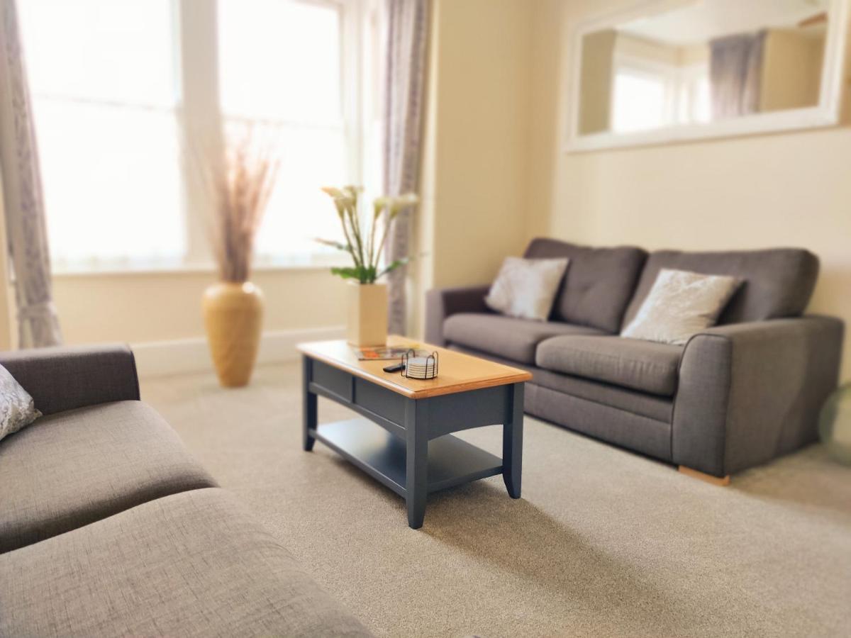 Escape To The Coast In A Luxurious Private Apartment Herne Bay Eksteriør billede