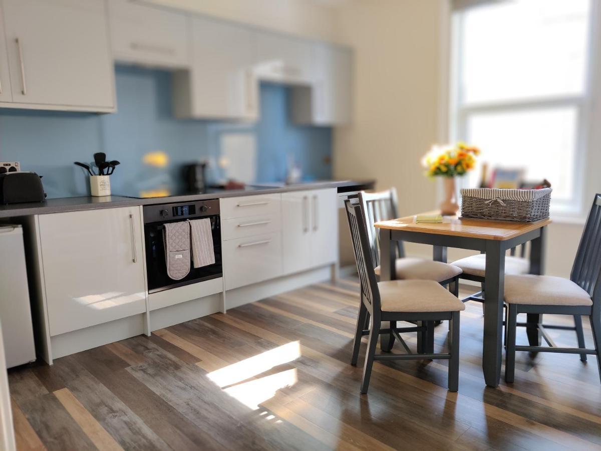 Escape To The Coast In A Luxurious Private Apartment Herne Bay Eksteriør billede